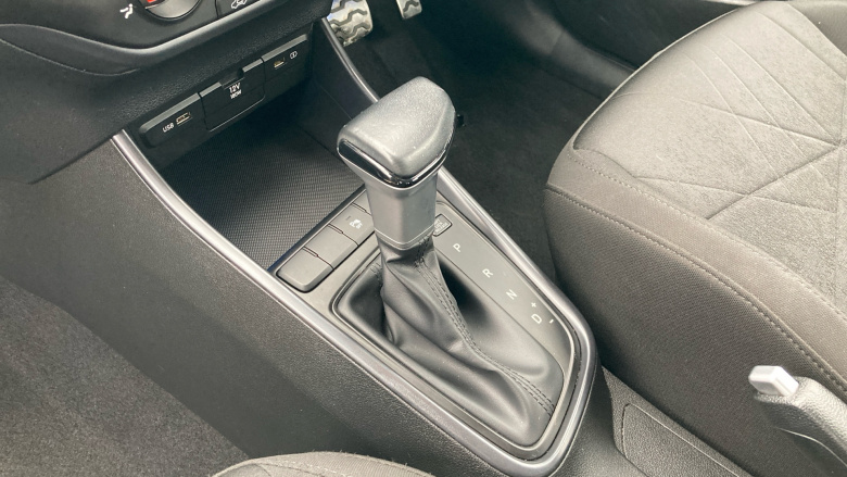 Hyundai BAYON 1.0 TGDi 48V MHEV SE Connect 5dr DCT Petrol Hatchback